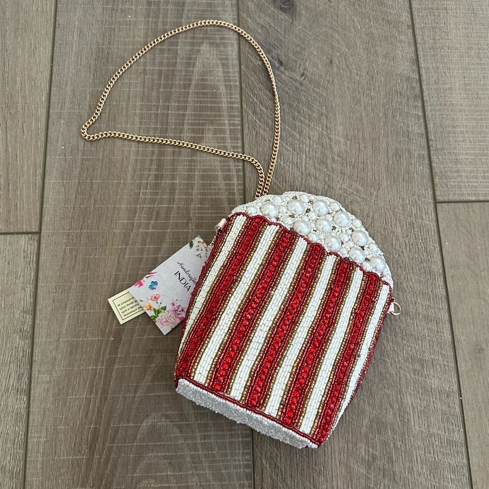 Viral Beaded Bag TJMaxx Handcrafted Popcorn Beaded Statement Bag NWT - Picture 2 of 6